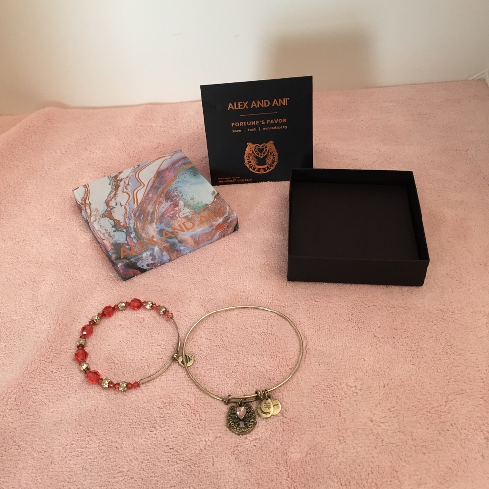 Alex and Ani Bracelet Fortunes Favor